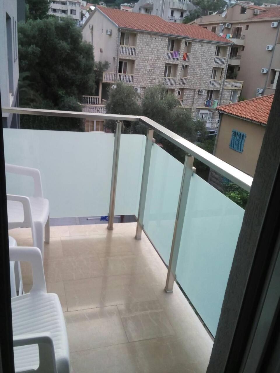 Billy Budva 2018 Lägenhet Exteriör bild